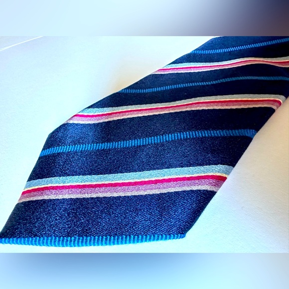 Charles Tyrwhitt silk-cotton blend tie | EUC - Picture 2 of 5